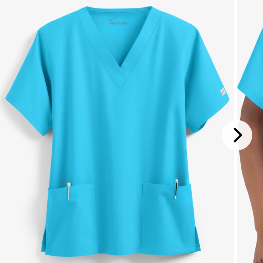 UA butter soft scrub set. Size:XS can fit like a Small. Color: turquoise